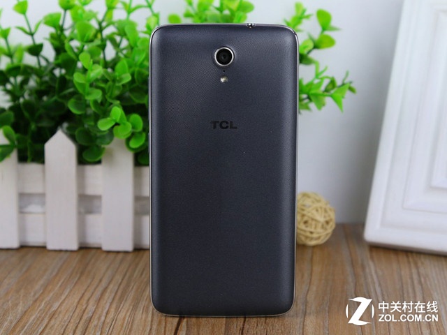 国产占据六款 5月最新发布手机完全盘点_vivo