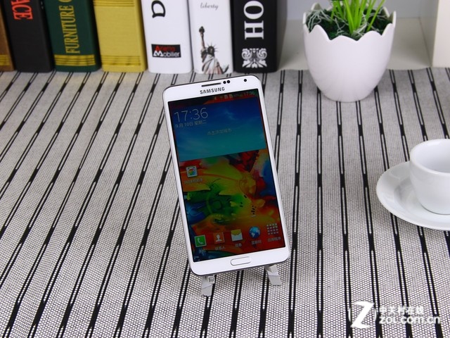 华为Mate7到货 苹果iPhone6 Plus暴跌 