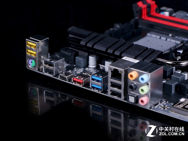 ս֮ AMD FX-9590սIntel 